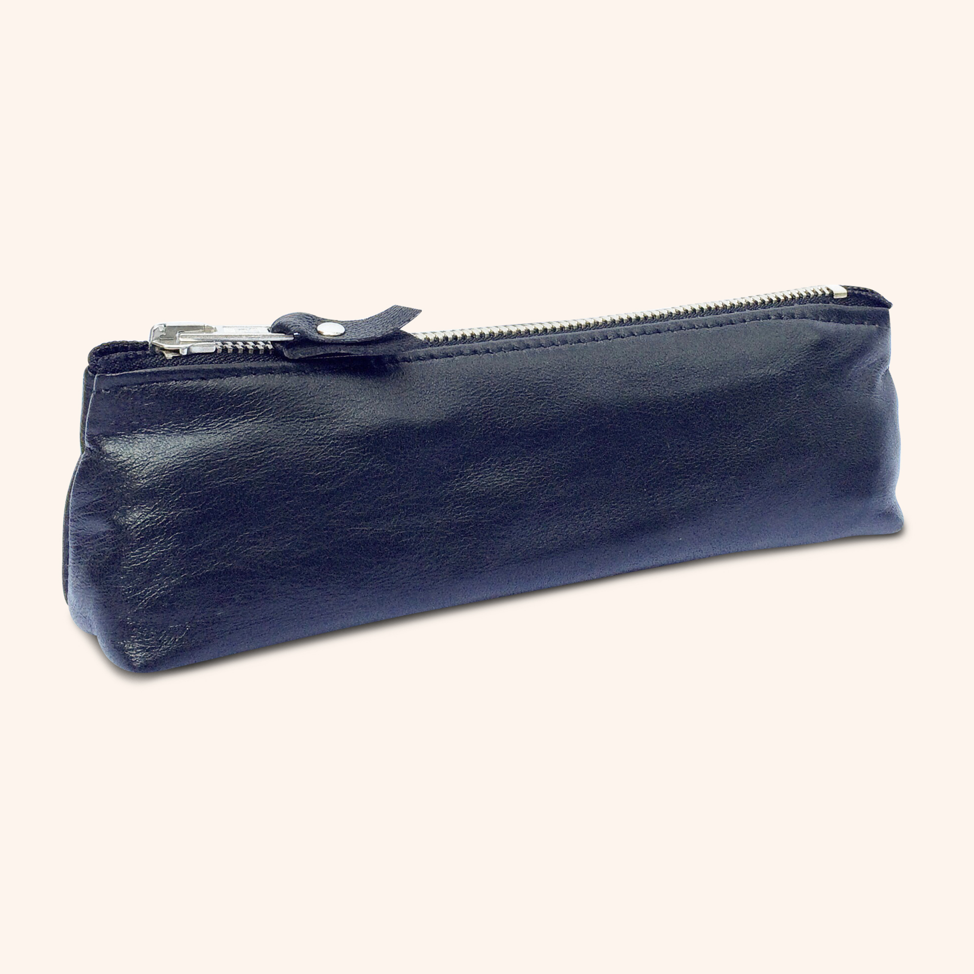 100% Genuine Leather Pouch – Black